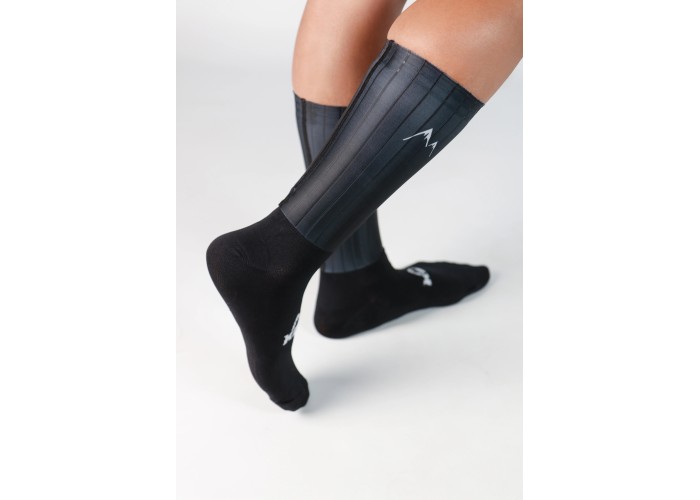 Medias Aerodinámicas (Negro)